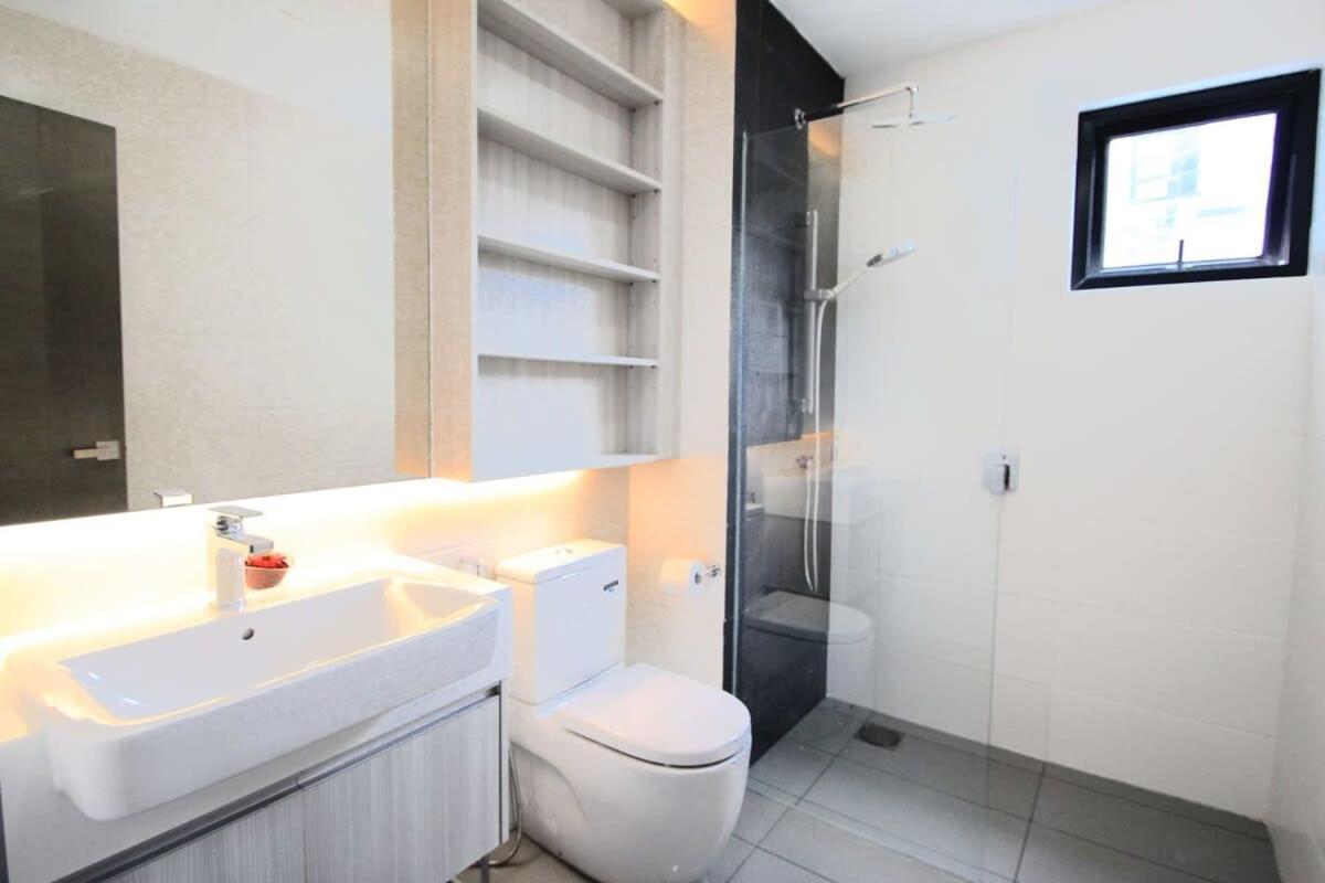 A Stylish High-Floor 2Br Suasana Suites Views Johor Bahru Dış mekan fotoğraf